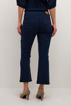 Load image into Gallery viewer, Cream Lotte 7/8 Bootcut Pant- Coco Fit