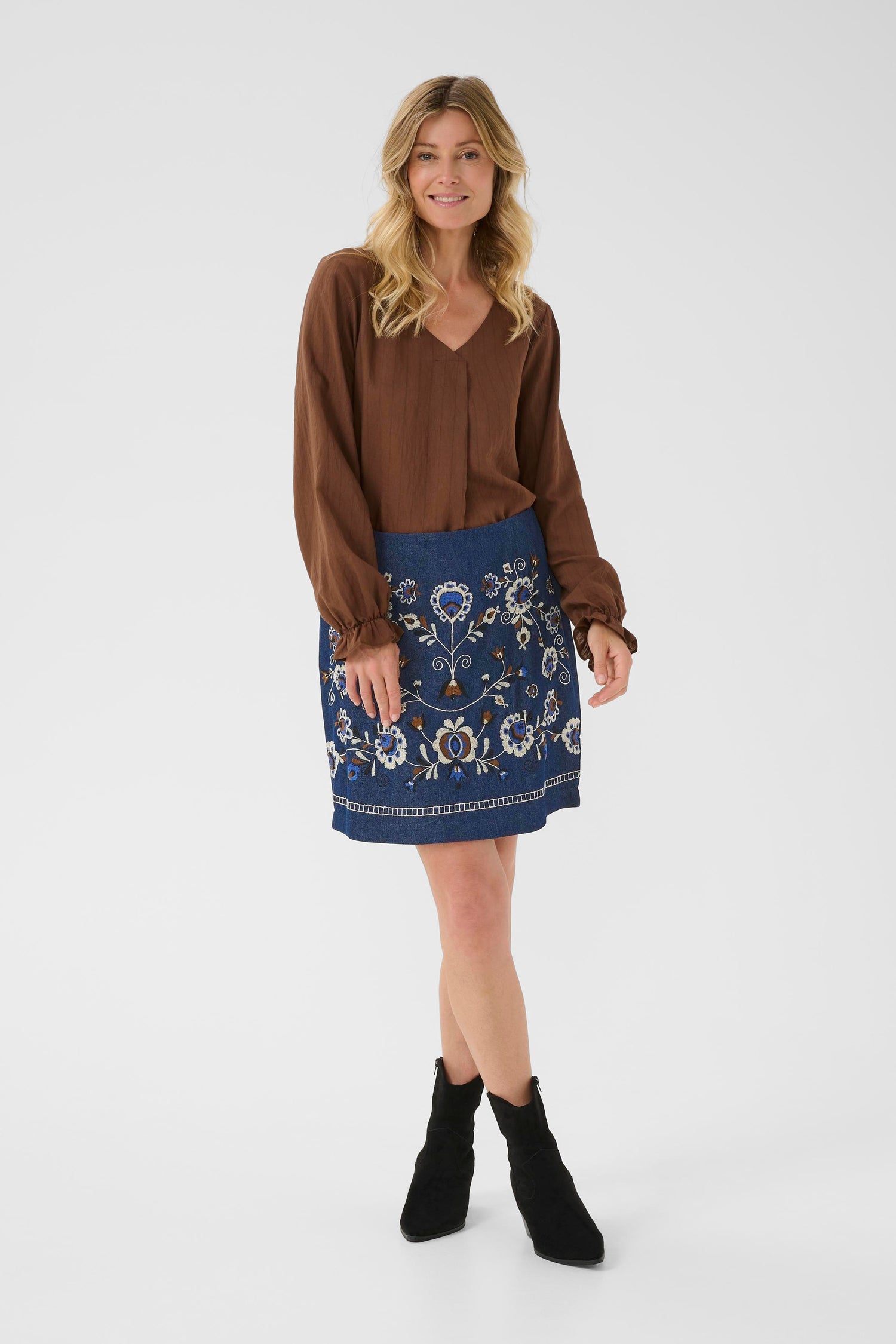 Cream Gro Skirt