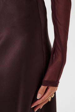 Cream Cocamia Sateen Skirt (Fudge)