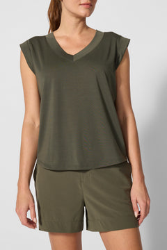 🇨🇦 MPG Dynamic V-Neck Cap Sleeve T-Shirt