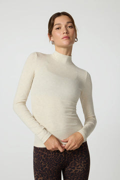 🇨🇦 MPG 90's Mockneck Top