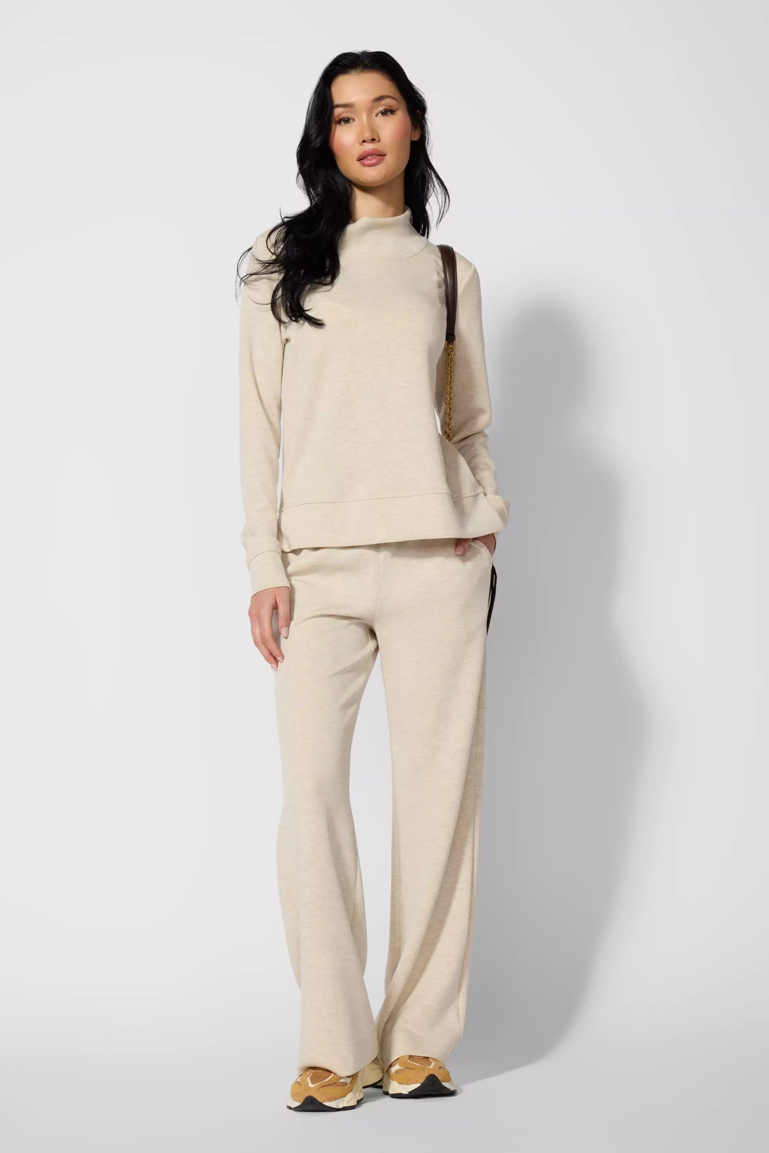 🇨🇦 MPG Dreamweave Mockneck Sweatshirt