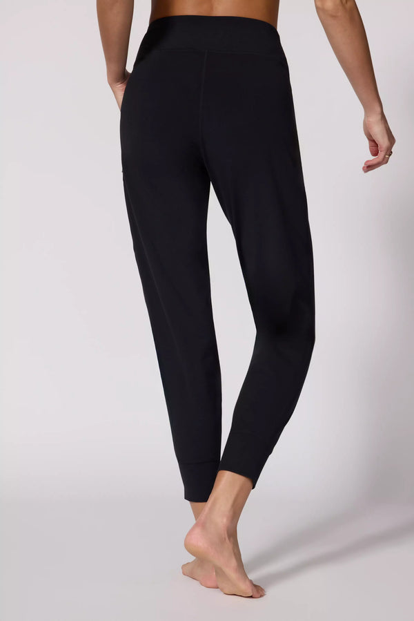 🇨🇦 MPG Vital High Rise Front Pocket Jogger