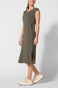🇨🇦 MPG Serene Sleeveless Dress