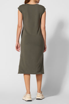 🇨🇦 MPG Serene Sleeveless Dress