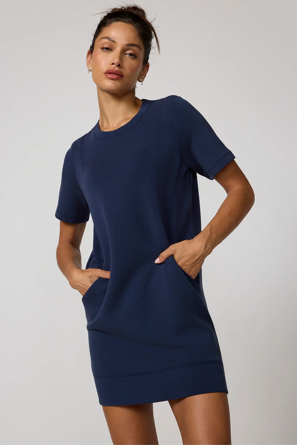 🇨🇦 MPG Dreamweave Half Sleeve Dress