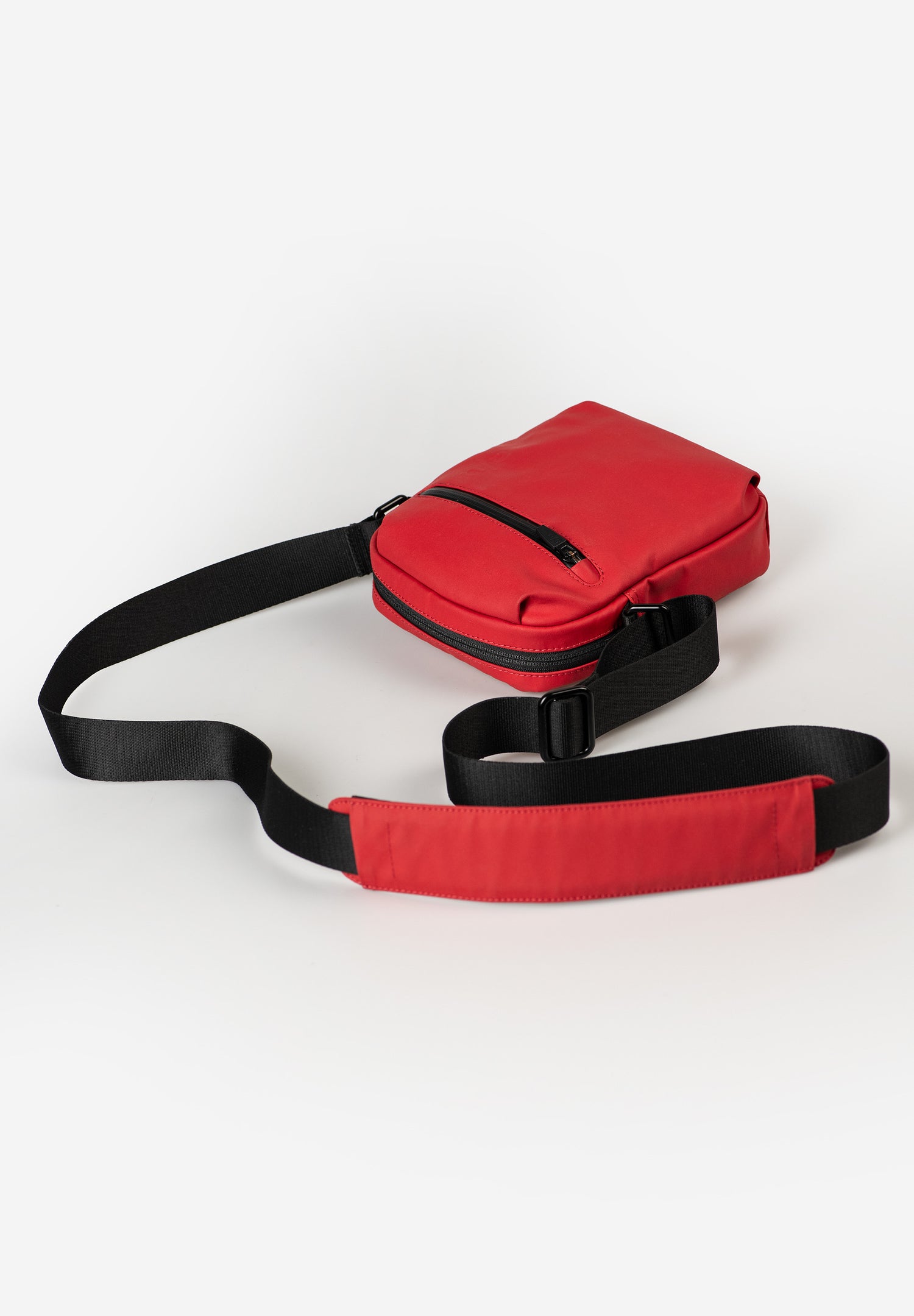 Aunts & Uncles Onga RE Crossbody Bag