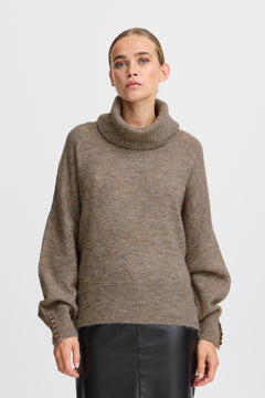 Ichi Kamara Sweater