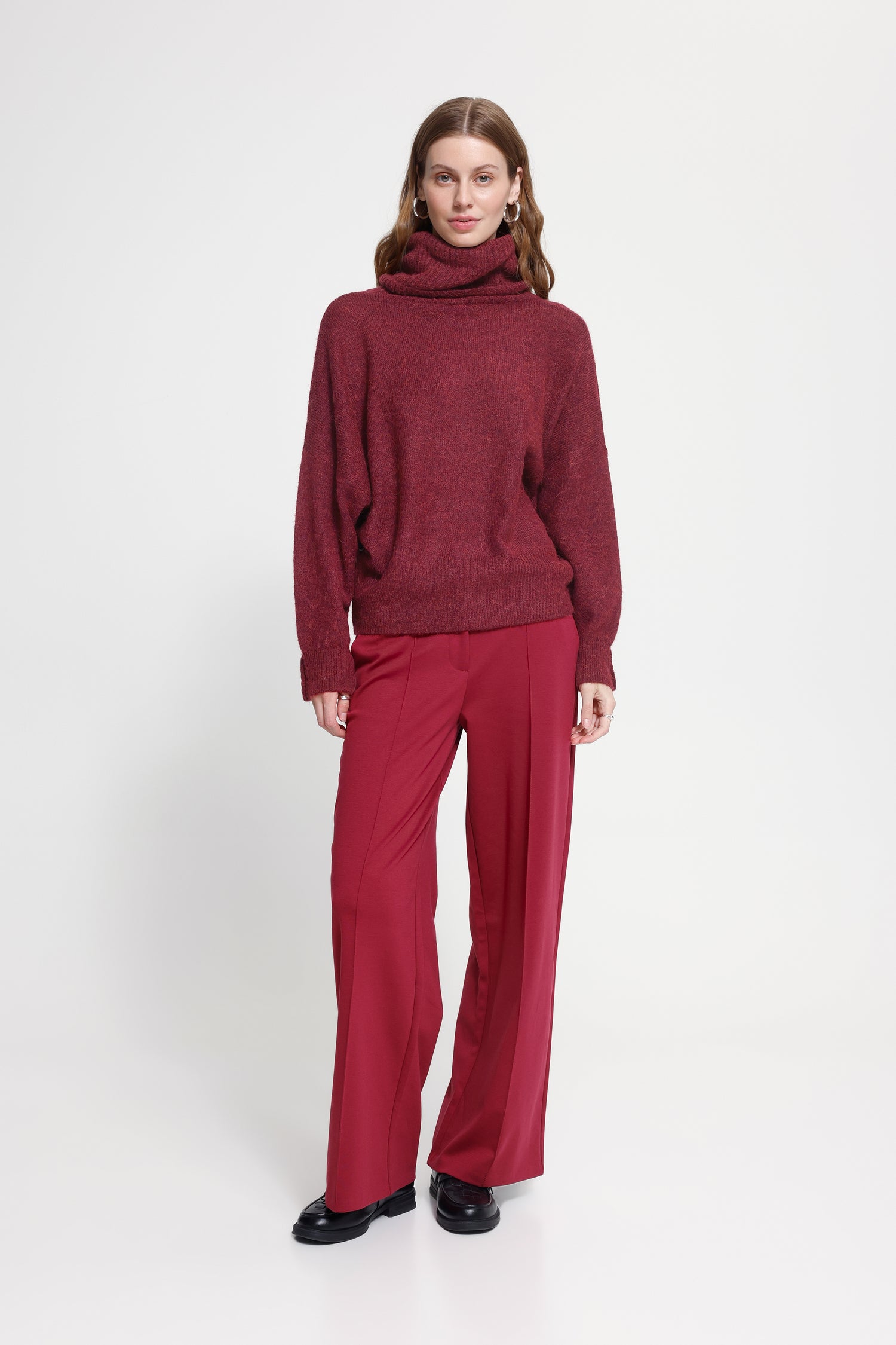Ichi Kamara Sweater