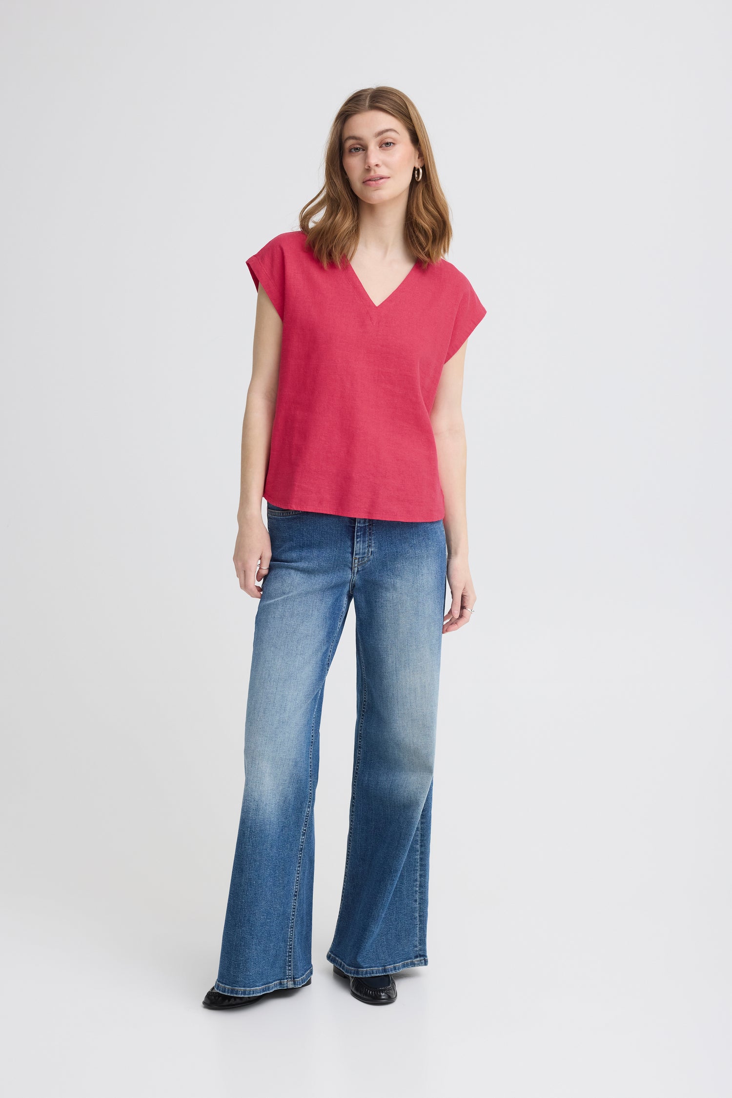 Ichi Linno V-Neck Short Sleeve Linen Blend Blouse