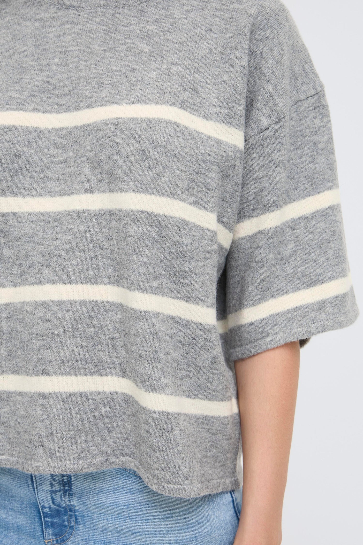Ichi Dasila Sweater