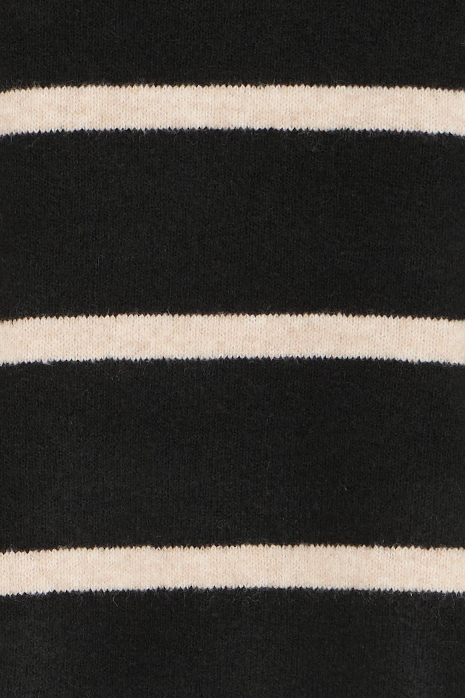 Ichi Dasila Sweater