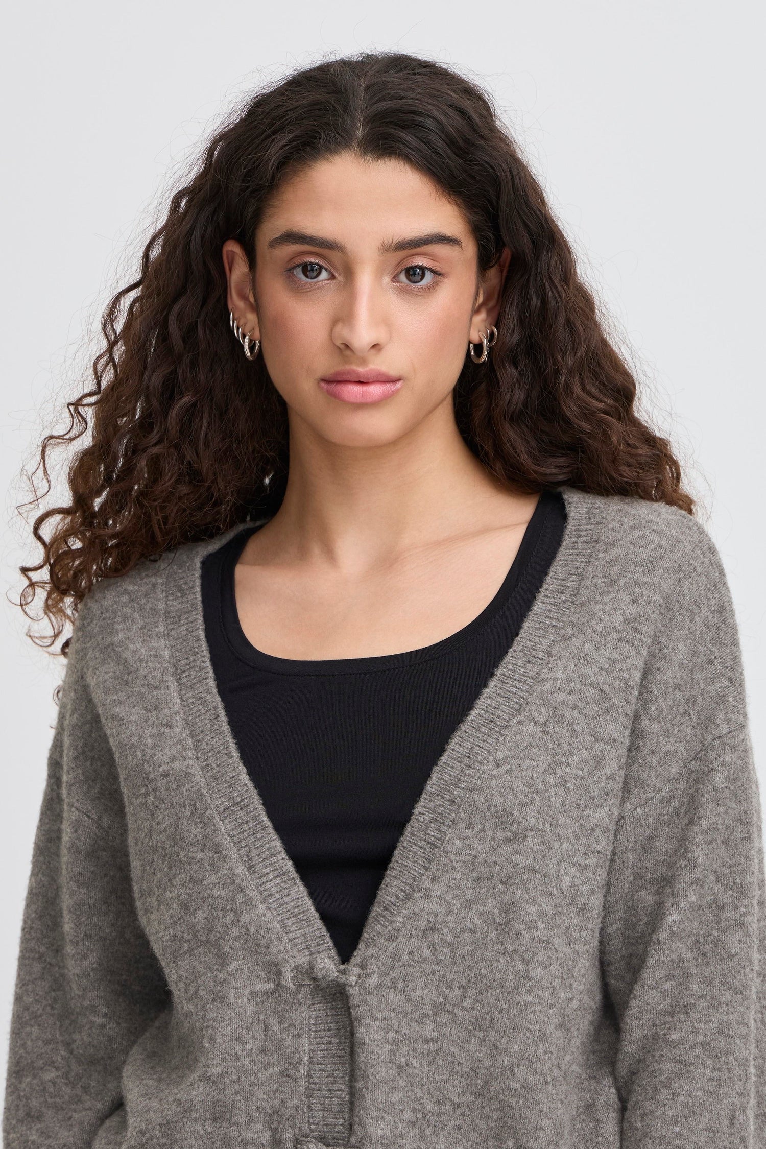 Ichi Dasila Cardigan