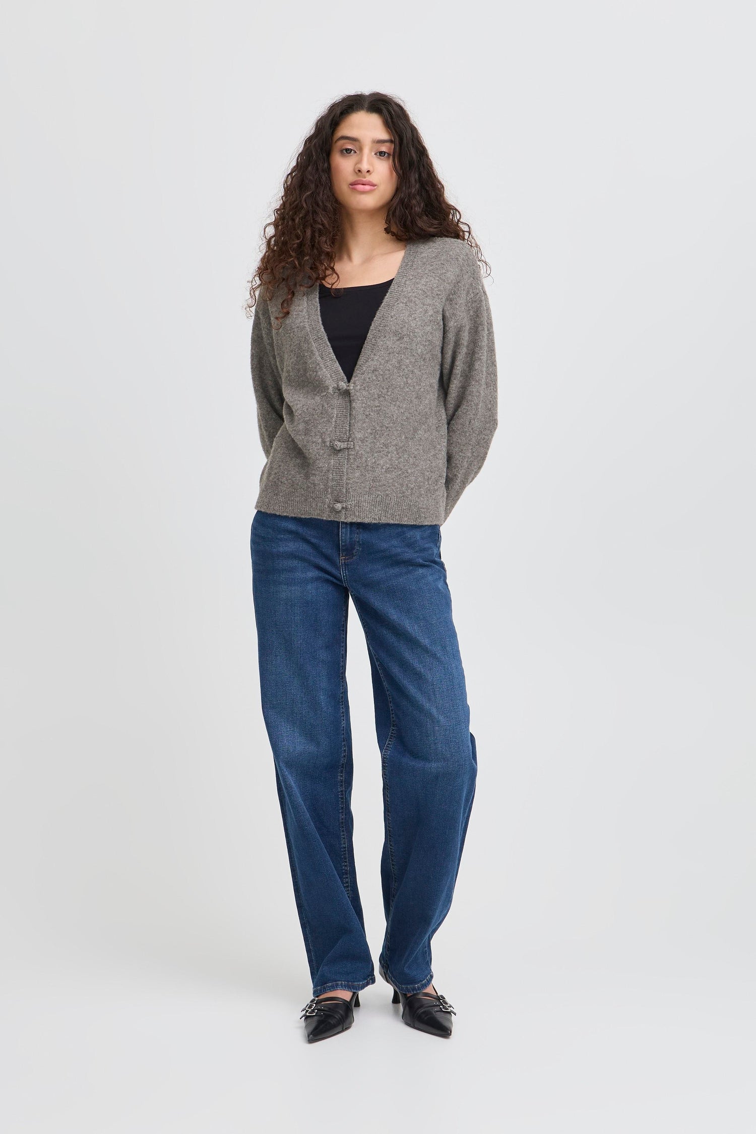 Ichi Dasila Cardigan