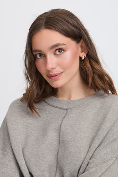Ichi Ballia Sweater