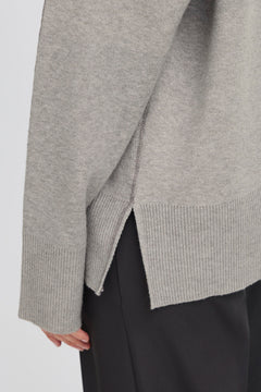 Ichi Ballia Sweater