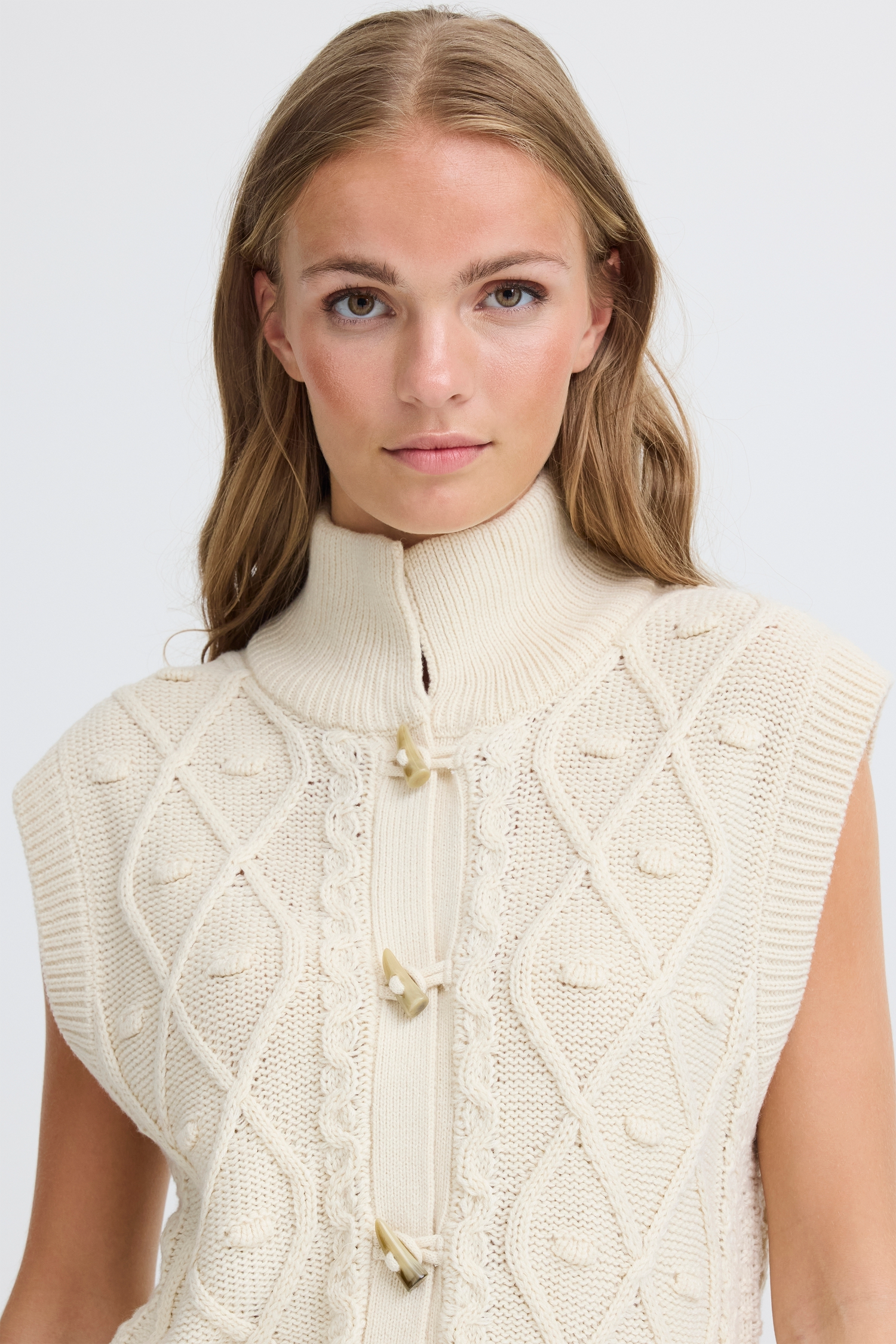 Ichi Destin Vest