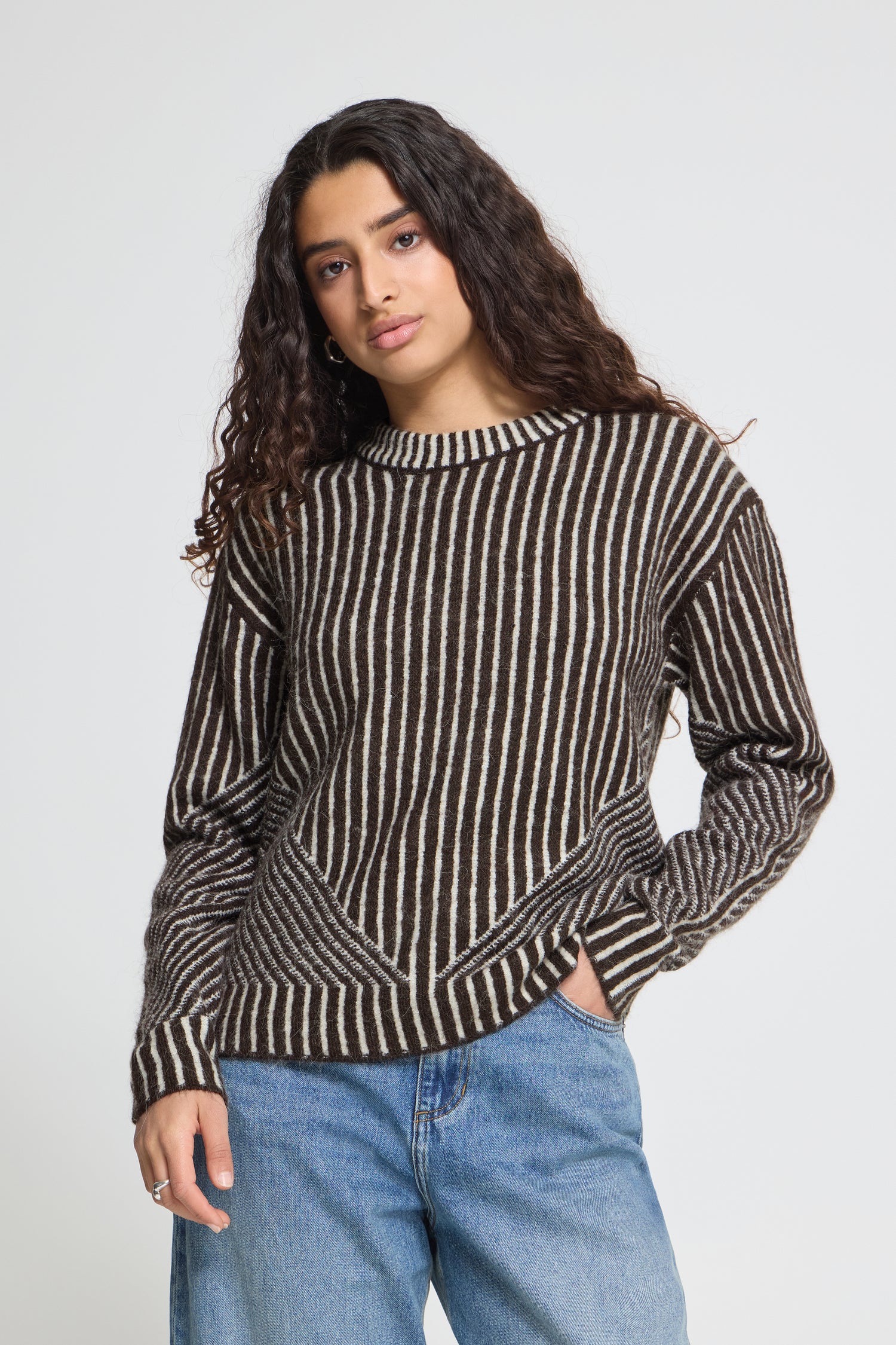 Ichi Kamara Stripes Sweater