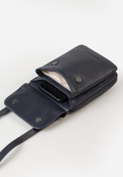 Aunts & Uncles Tulip Leather Phonebag