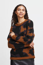 Load image into Gallery viewer, B. Young Natta Pullover