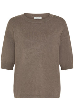 B. Young Mmorla Pullover