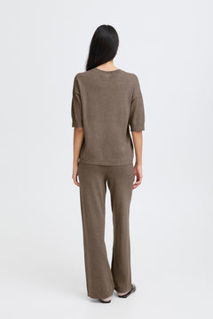 B. Young Mmorla Pullover