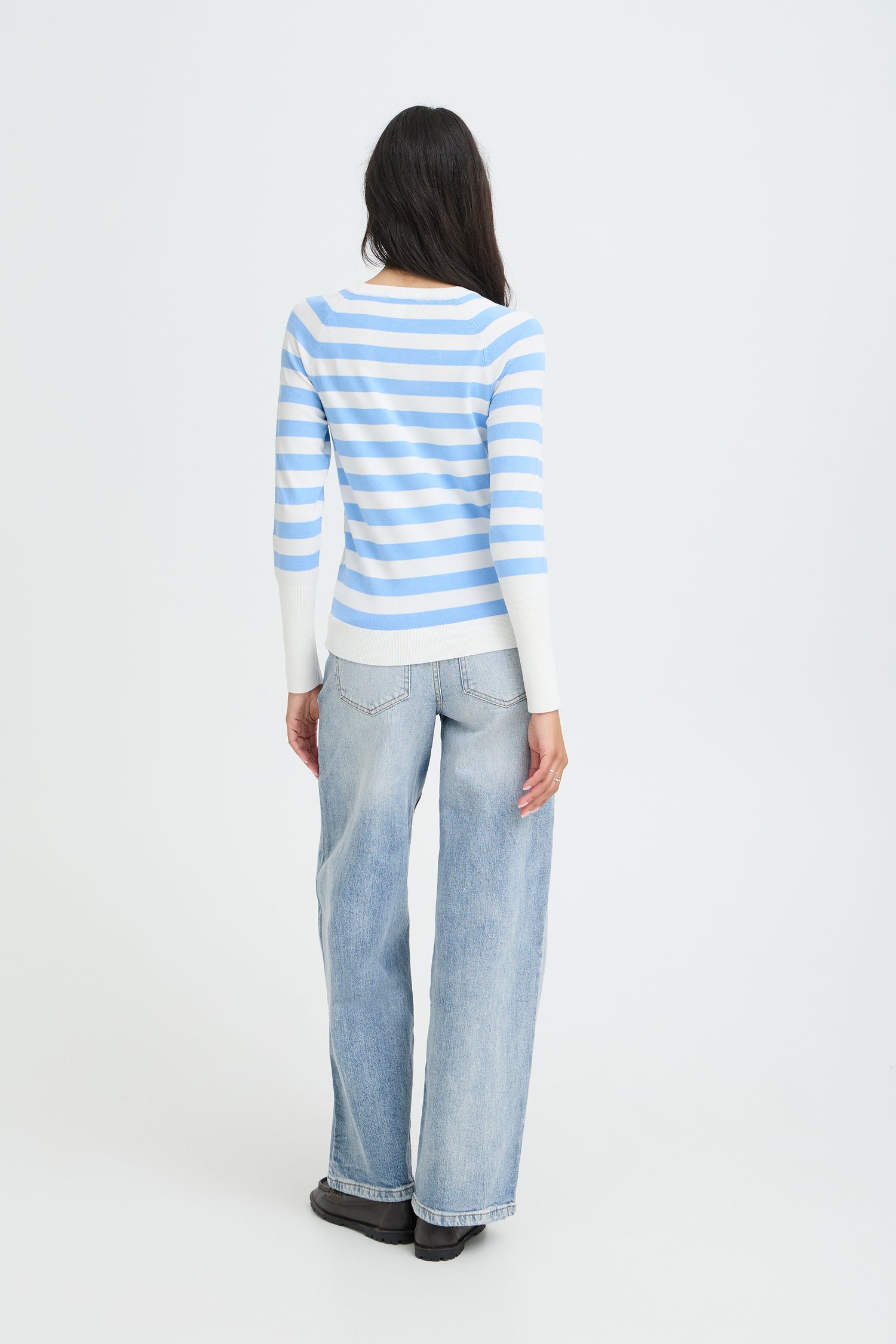 B. Young Mmorla Long Cuff Sweater