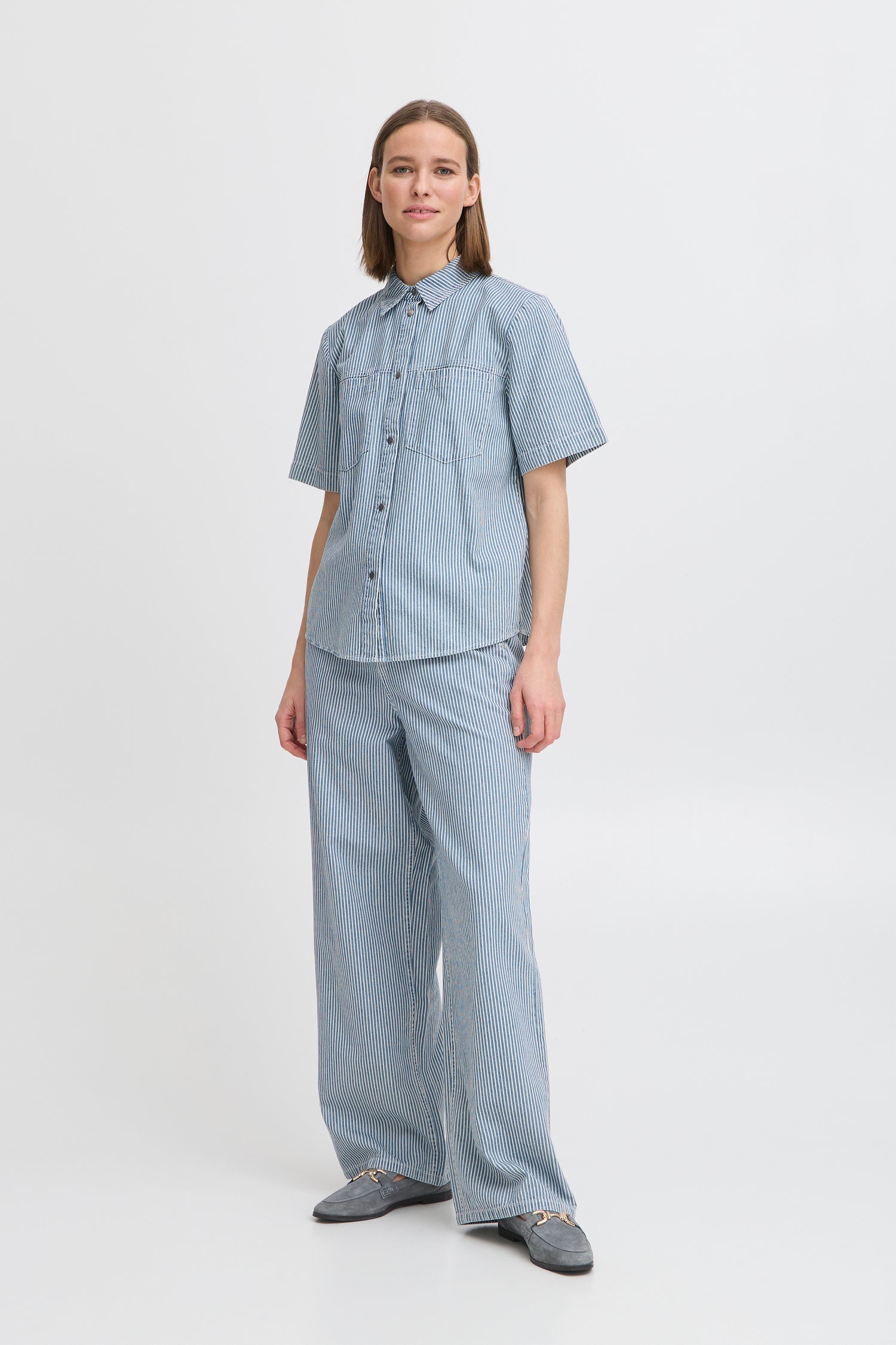 B.Young Laro Pant