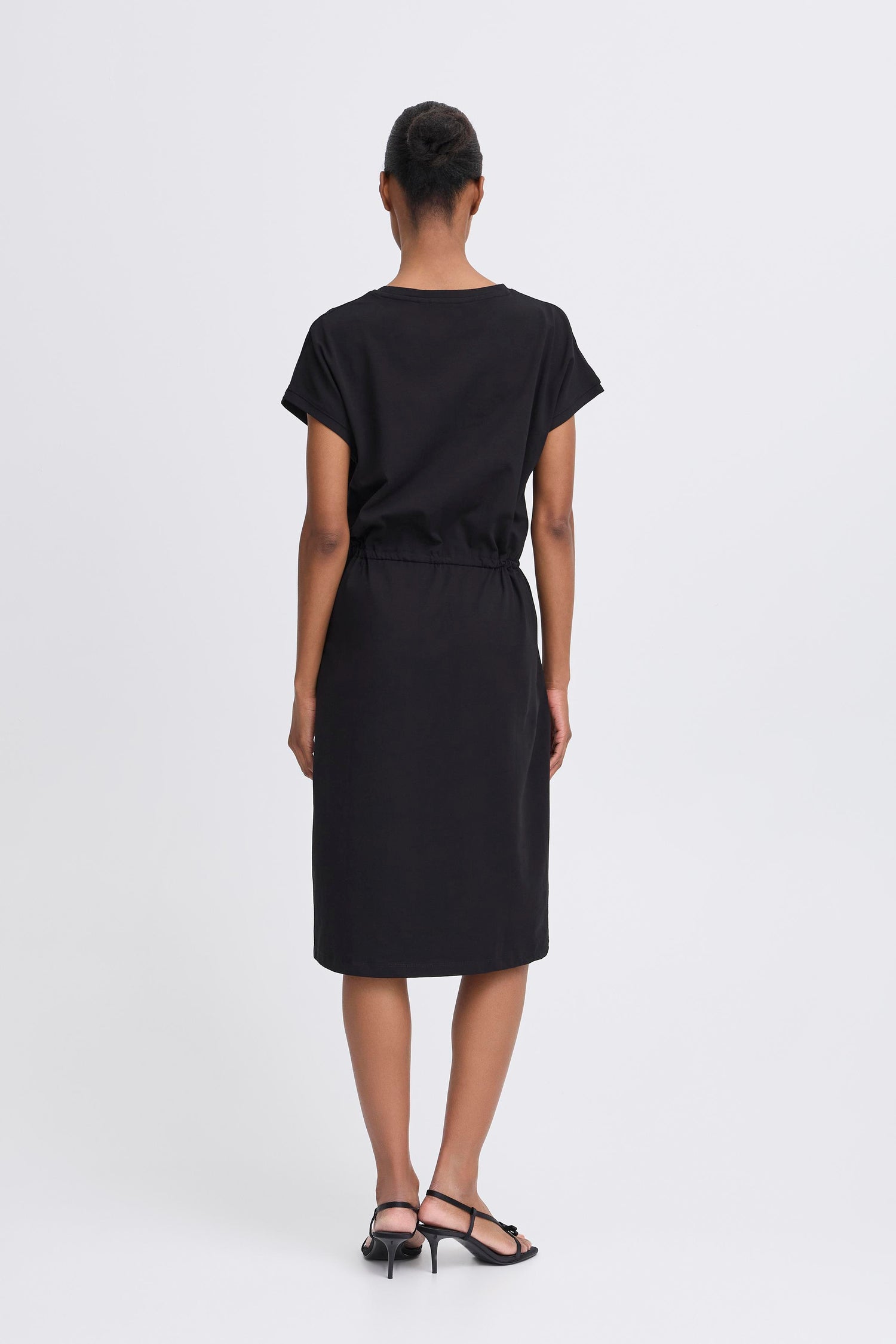 B.Young Pandinna Dress