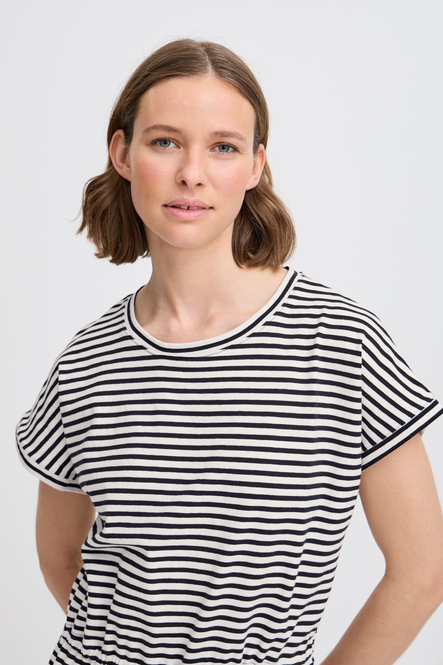 B.Young Pandinna Dress