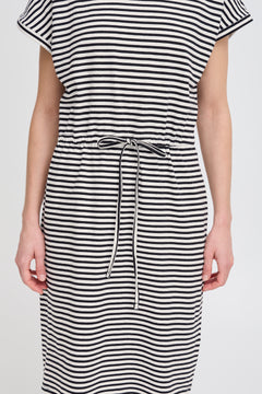 B.Young Pandinna Dress