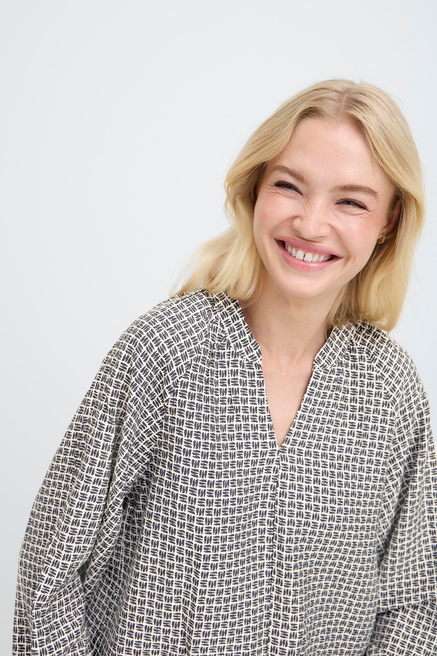 B.Young Ikaia Blouse