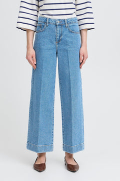 B. Young Kibine Wide Jeans