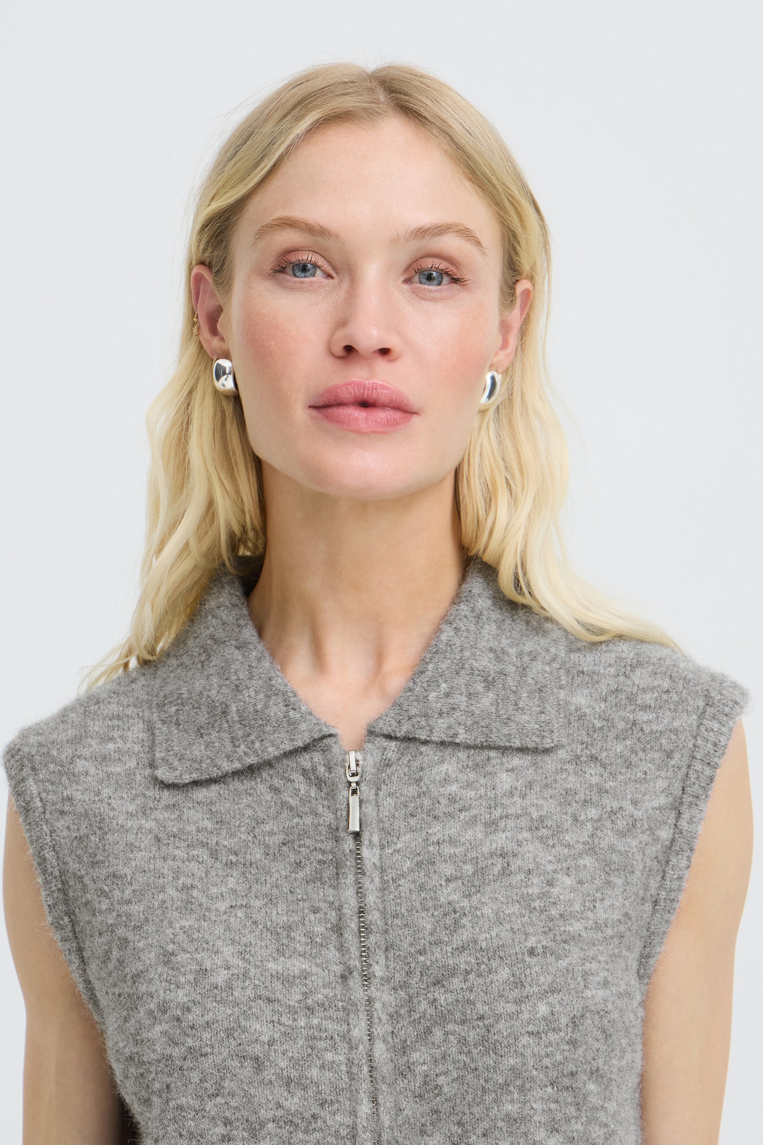 B. Young Omea Zipper Pullover