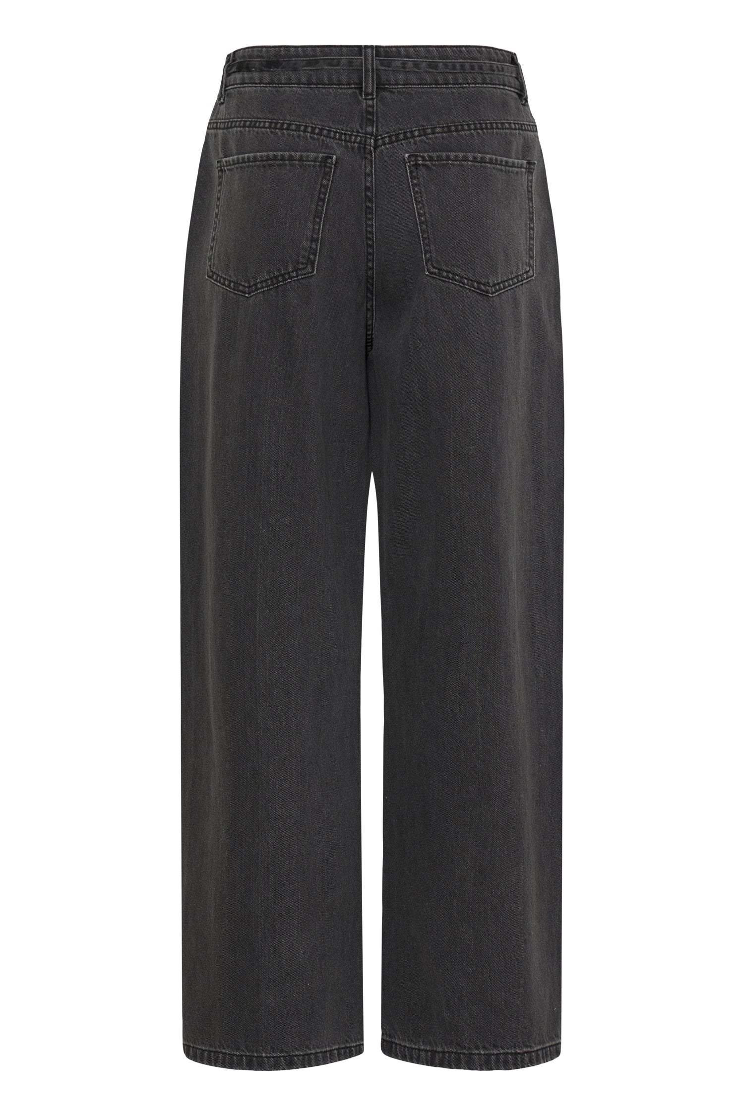 B. Young Kimu Belt Jeans