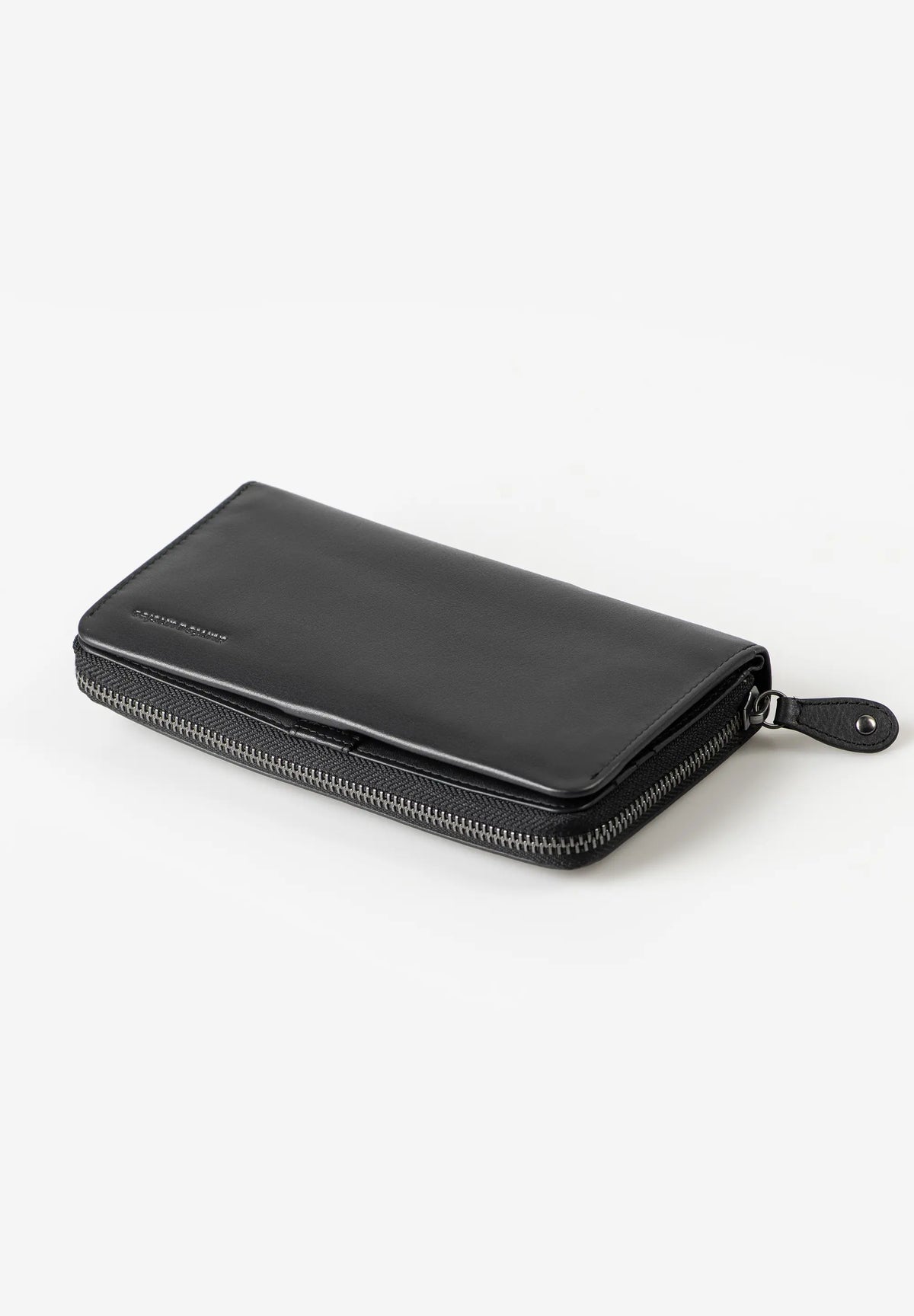 Aunts & Uncles Maple Leather Wallet. 