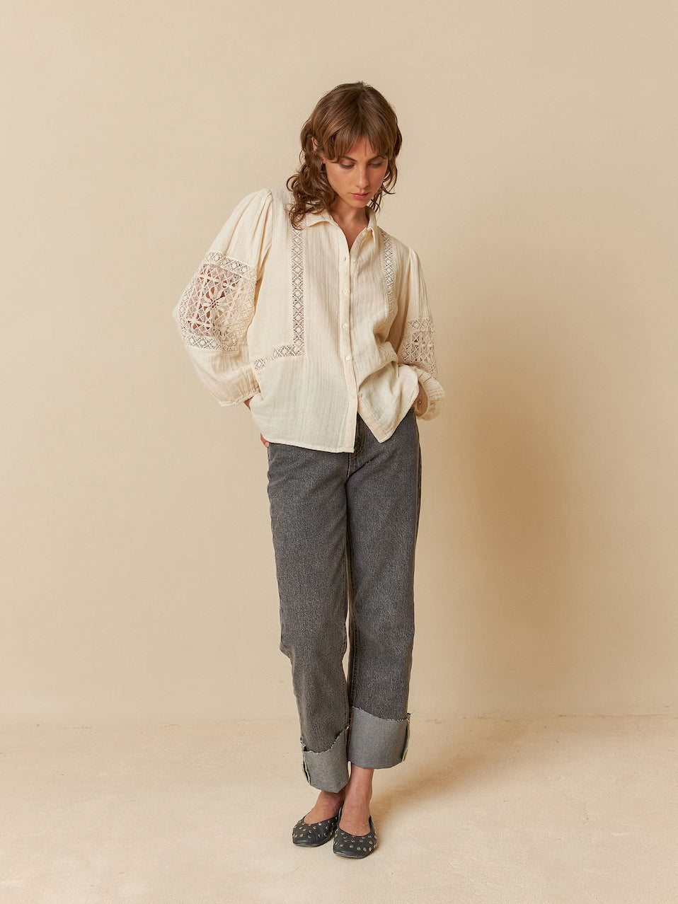 Indi & Cold Lace Inset Double Gauze Blouse