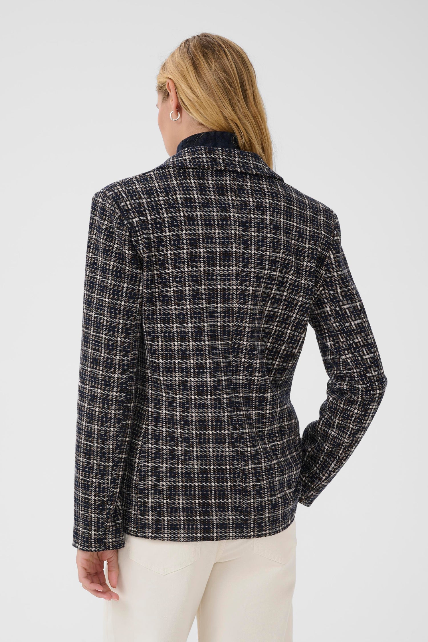 Part Two Vineke Blazer