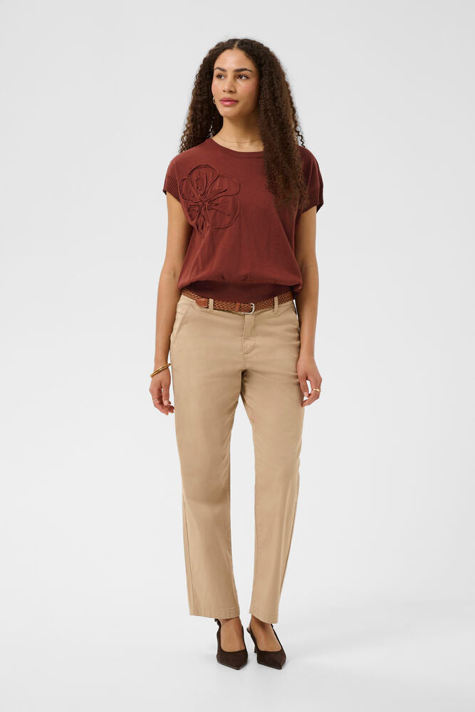 Cream Dela Knit Slipover With Decoration