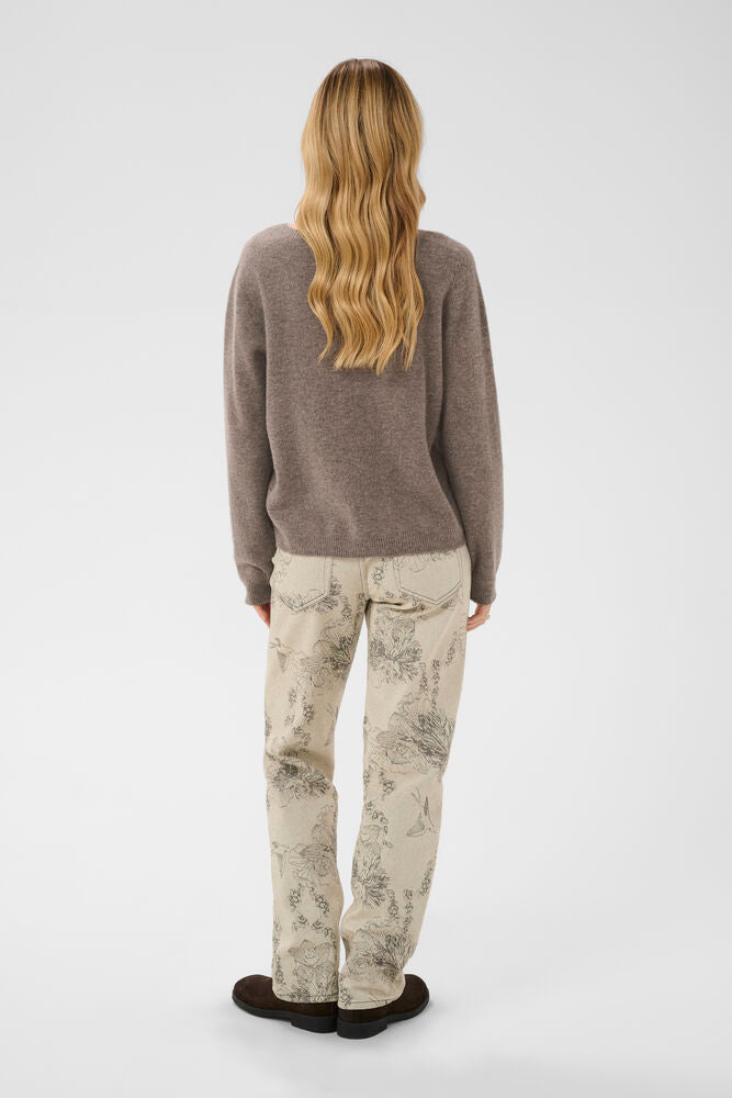 Cream Mela Pullover