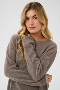 Cream Mela Pullover