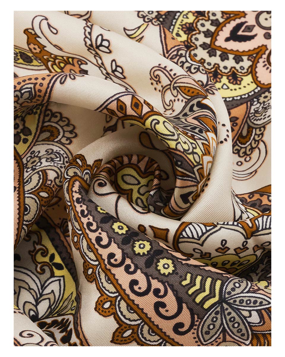 V. Frass Pretty Paisley Silk Neckie