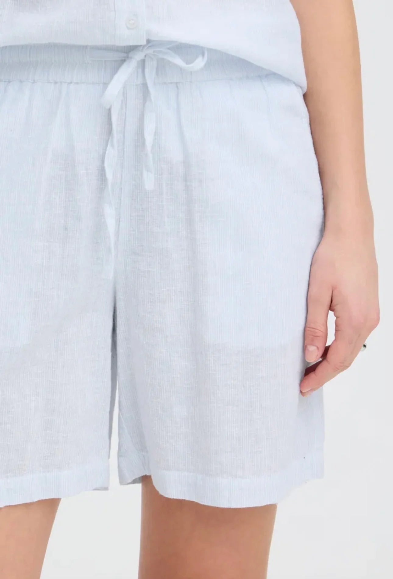 B.Young Izola Shorts