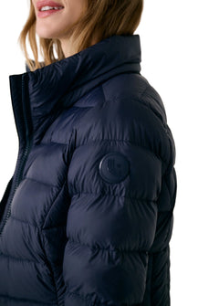 🇨🇦 Lolë Claudia Lightweight Down Jacket