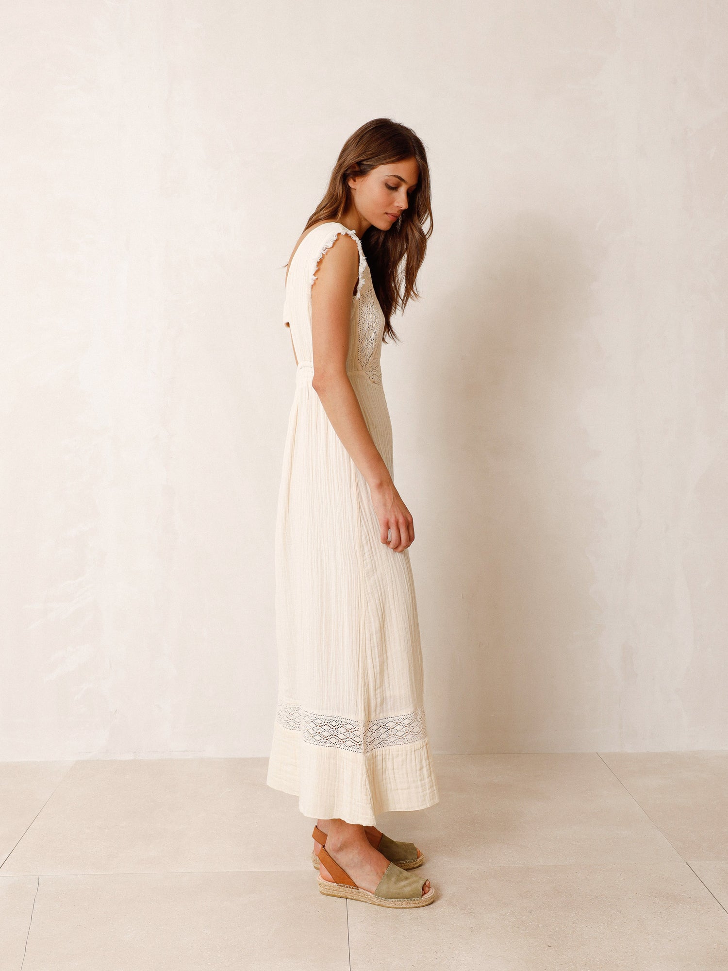 Indi & Cold Cotton Gauze Dress With Embroidery