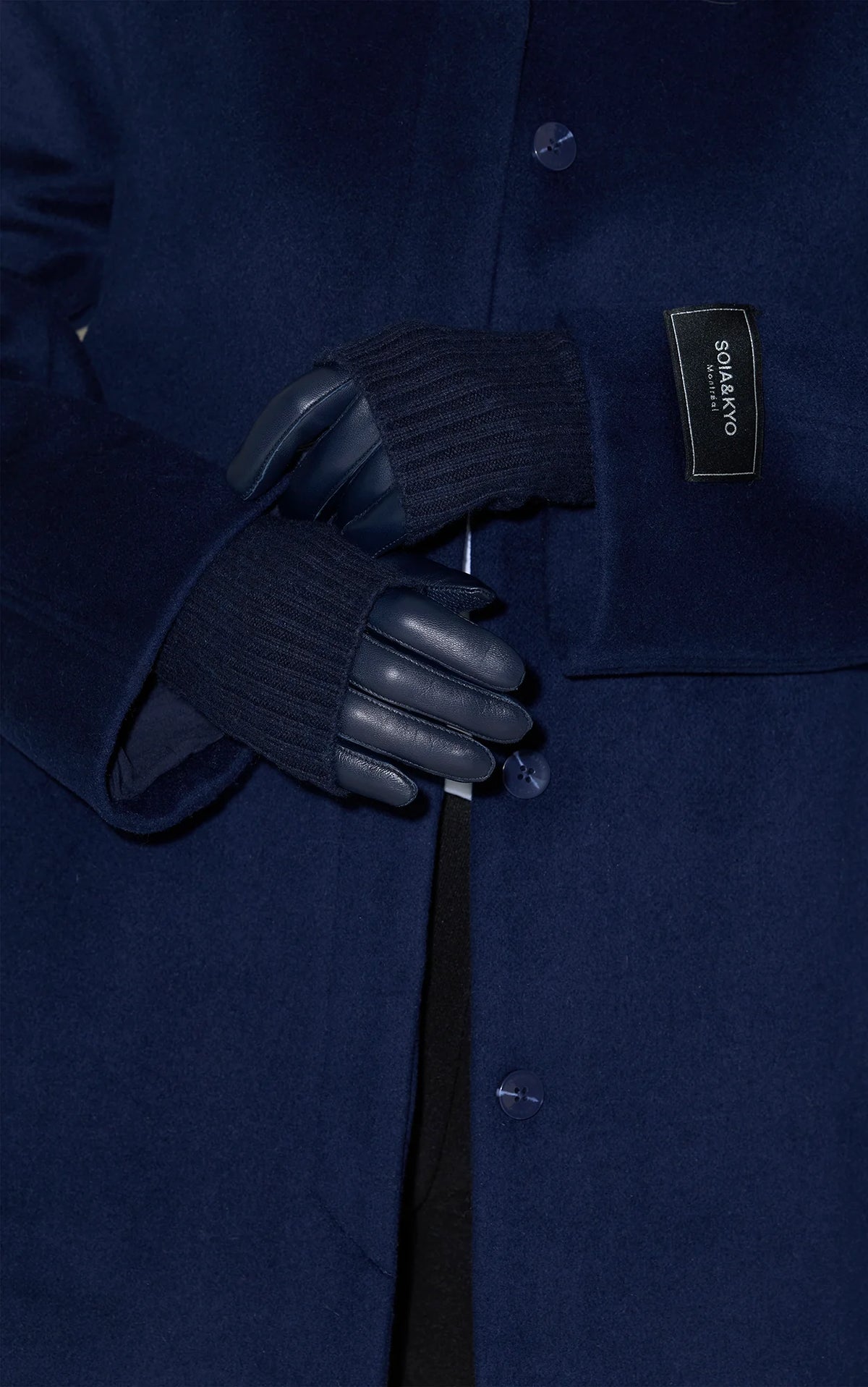 Soia & Kyo Carmel Leather Glove