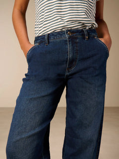 Nile Barrel Leg Jeans