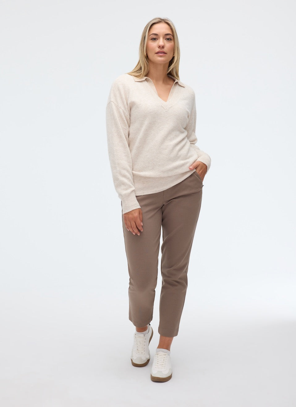 Fig Aniak V-Neck Sweater