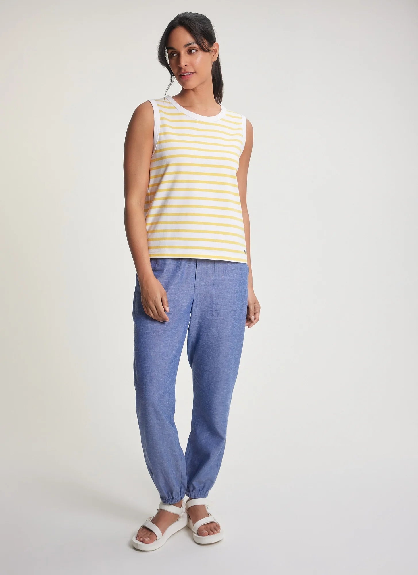 🇨🇦 Fig Newport Sleeveless Top