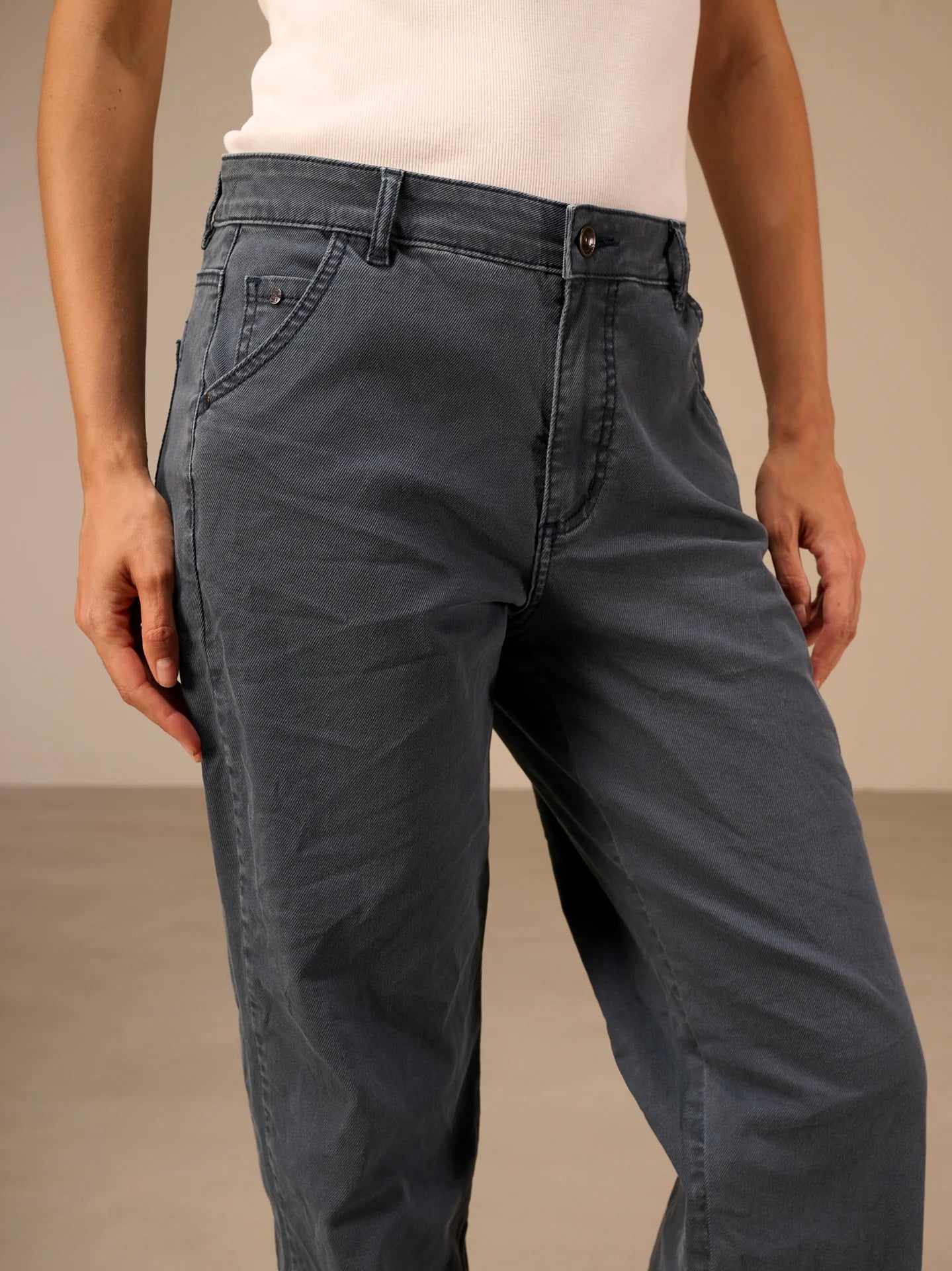 Nile Straight Leg Twill Pant